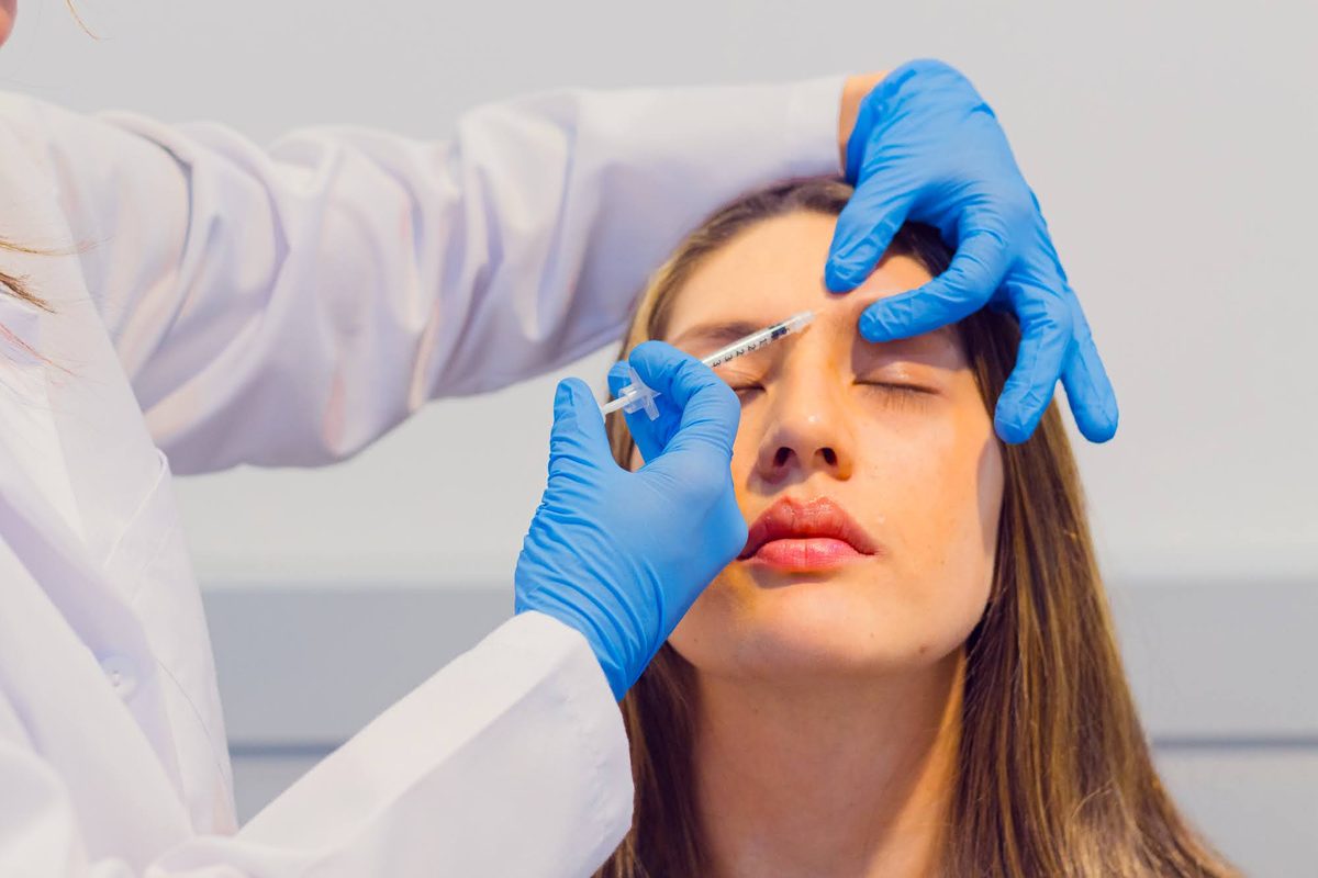 Toxina botulínica en Skin Plus Bogotá
